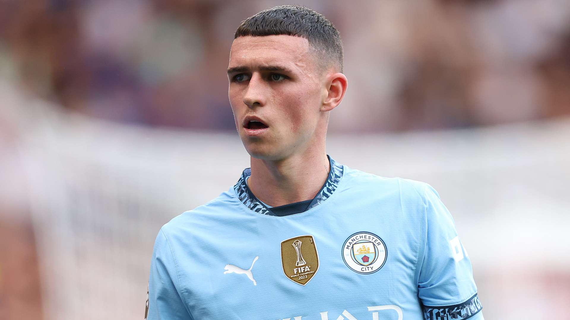 Phil Foden Hành Trình Trở Thành Ngôi Sao Bóng Đá Anh Phil Foden Hành Trình Trở Thành Ngôi Sao Bóng Đá Anh
